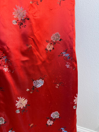 1960s Red Floral Jacquard Coat with Detachable Ivory Fox Fur Collar - Fits US S/M