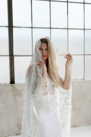 1990s Handmade Vintage White Sheer Lace High-Low Bridal Top with Train - Fits XS/S