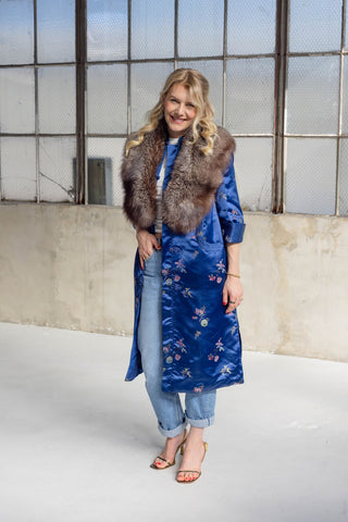 1960-1970s Royal Blue Floral Jacquard Coat with Detachable Brown Fox Fur Collar - Fits US S/M