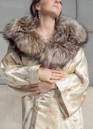 1960s Beige Floral Jacquard Coat with Detachable Brown Fox Fur Collar - Fits US M/L