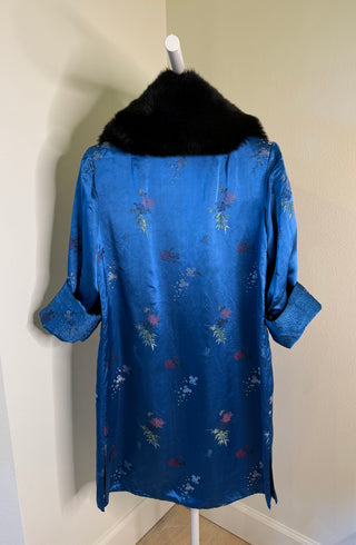 1960s Royal Blue Floral Jacquard Coat with Detachable Black Fox Fur Collar - Fits US S/M