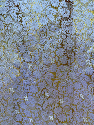 1960s Gold & Ivory Floral Brocade Coat with Detachable Ivory Fox Fur Collar - Fits US S/M