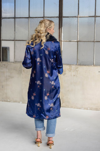 1960s Royal Blue Floral Jacquard Coat with Detachable Navy Fox Fur Collar - Fits US S/M