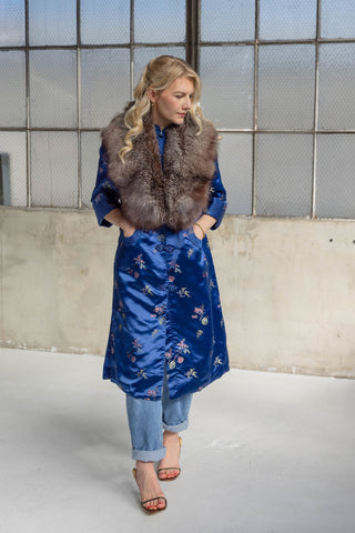 1960-1970s Royal Blue Floral Jacquard Coat with Detachable Brown Fox Fur Collar - Fits US S/M