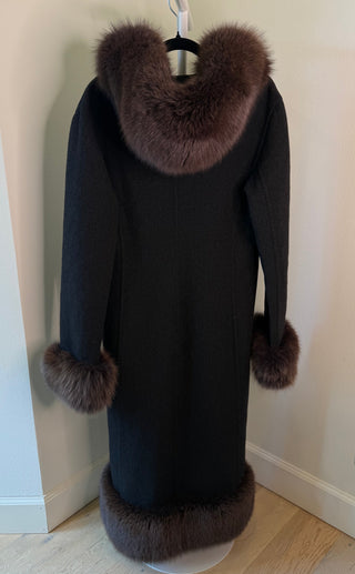 Celine F/W 2000 Michael Kors Era Runway Dark Grey Hooded Brown Fox Fur Coat with Gold Triomphe Chain - Fits S/M