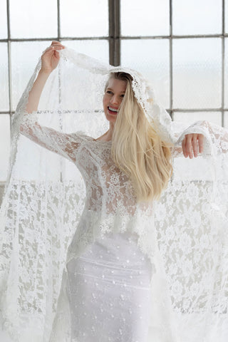 1990s Handmade Vintage White Sheer Lace High-Low Bridal Top with Train - Fits XS/S