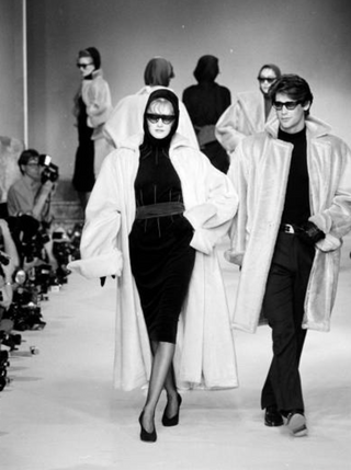 Theirry Mugler F/W 1982-1983 Rare Runway Long Faux Fur Coat - FR 38