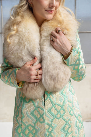 1960-1970s Green, Ivory & Gold Patterned Jacquard Coat with Detachable Ivory Fox Fur Collar - Fits US 2-6